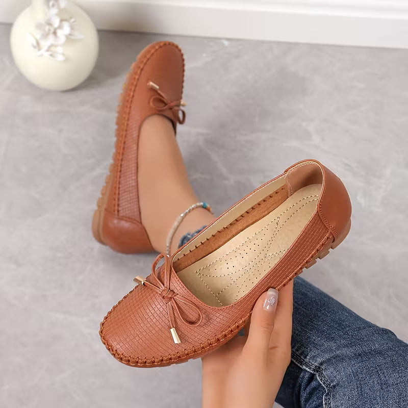 NATALIA™ | mocasines casuales flexibles con moño